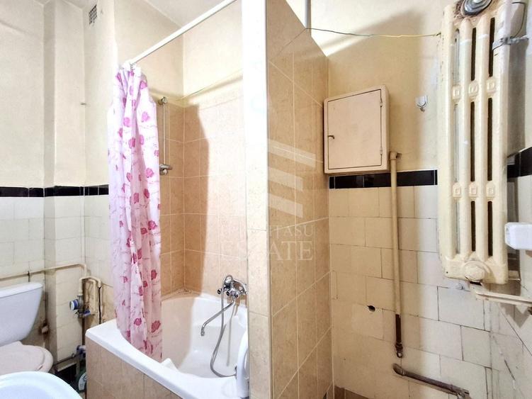 Apartament cu 2 camere semidecomandat în Eminescu
