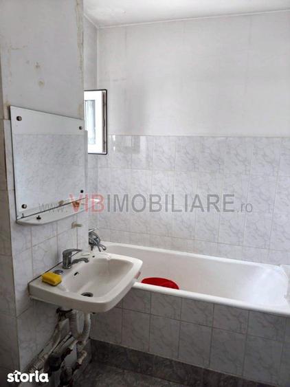 Apartament cu 3 camere în Pantelimon