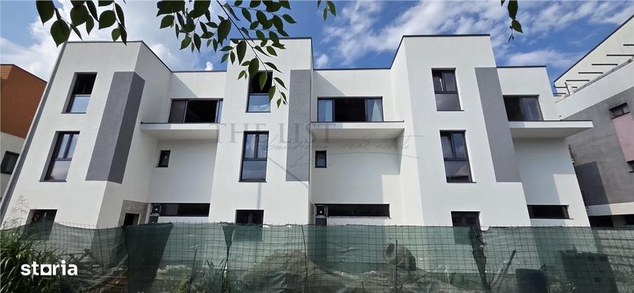 Casă cu 4 camere în Central