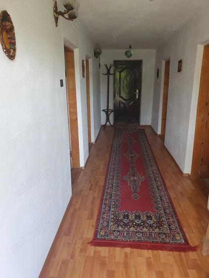 Casă cu 5 camere cu Teren 3000 Mp în Butoiești