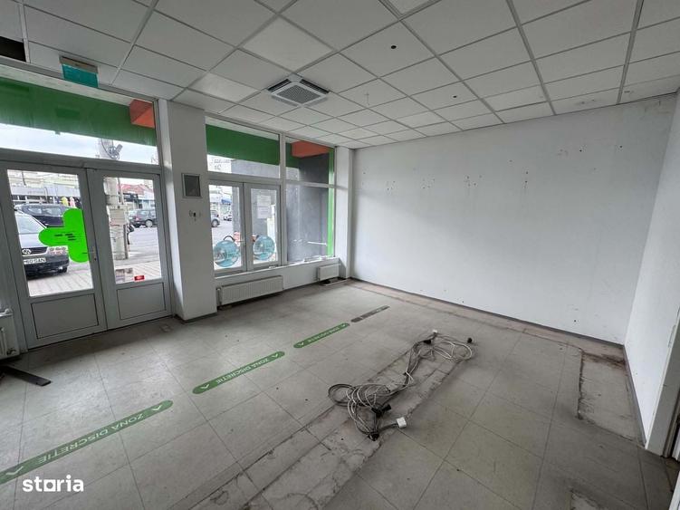 Spațiu comercial, de 88 mp, în Central