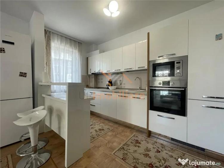 Apartament cu 3 camere decomandat în Decebal