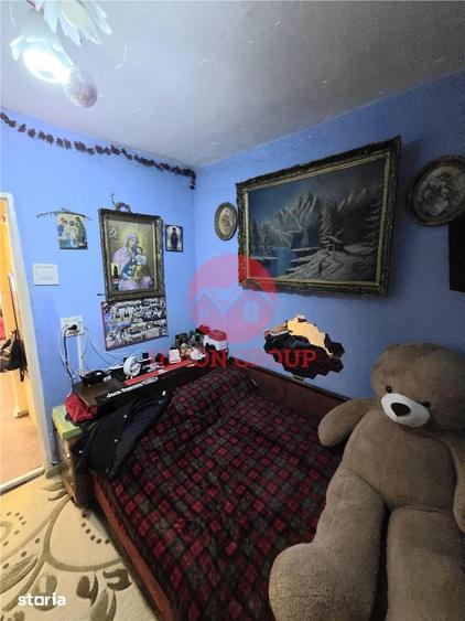 Apartament cu 3 camere decomandat în Est