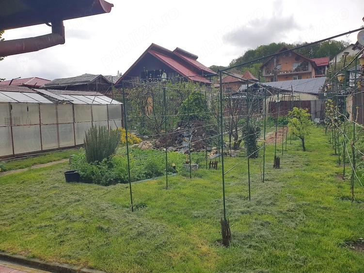 Casă cu Teren 520 Mp în Vlădești