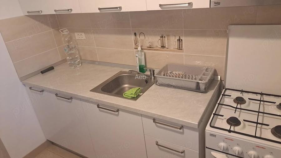 Inchiriez apartament