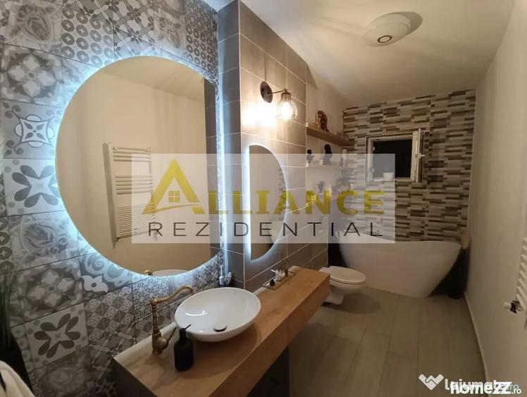 Apartament cu 3 camere decomandat în Metalurgiei