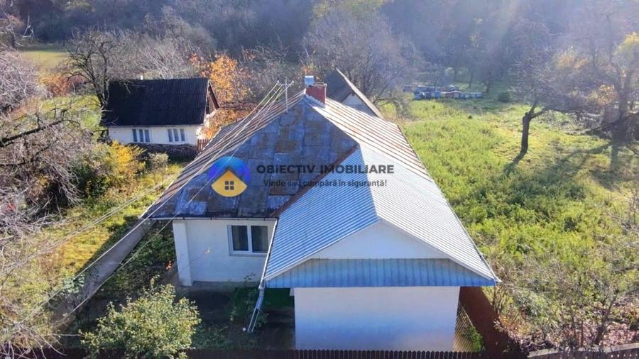 Casă cu 3 camere cu Teren 5062 Mp în Central
