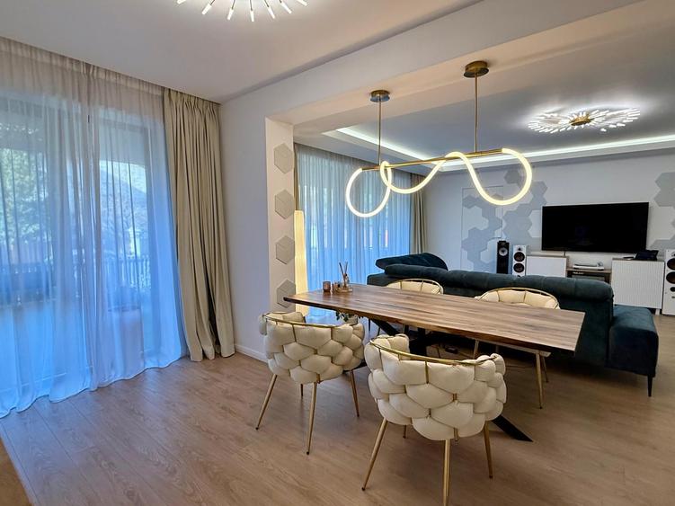 Apartament cu 3 camere decomandat, mobilat în Iancu Nicolae