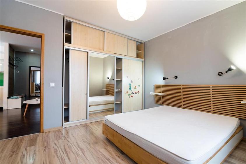 Apartament cu 2 camere decomandat în Oncea