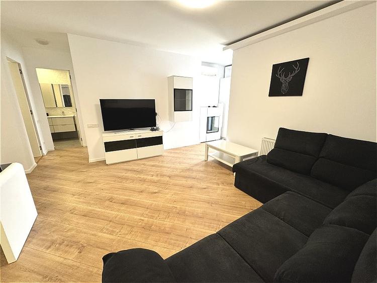 Apartament cu 3 camere decomandat, mobilat în Pipera