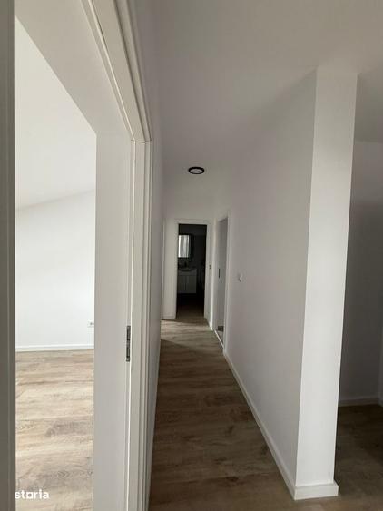 Apartament cu 3 camere decomandat în Chiajna