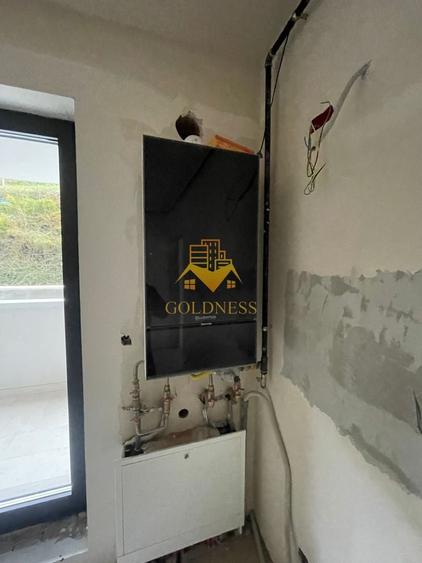 Apartament cu 3 camere semidecomandat în Zorilor