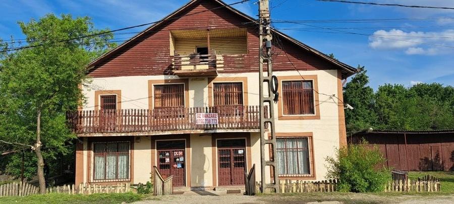 Casă cu 4 camere în Moșoaia