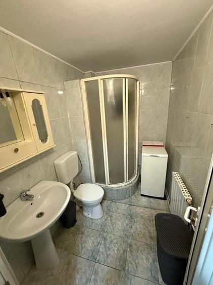 Apartament cu 4 camere decomandat în Ultracentral