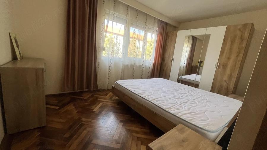 Apartament cu 3 camere semidecomandat în Circumvalațiunii