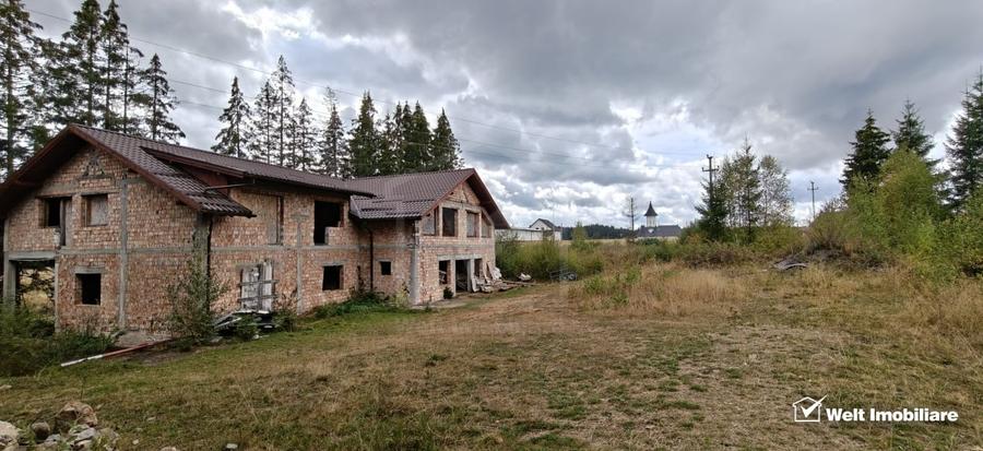 Teren Construcții intravilan de 4851 mp, în Râșca