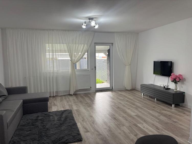 Casă cu 3 camere cu Teren 455 Mp în Tărlungeni