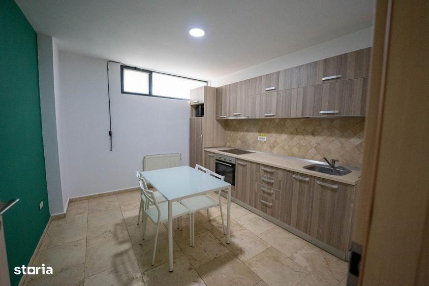 Spațiu comercial, de 815 mp, în Dudu