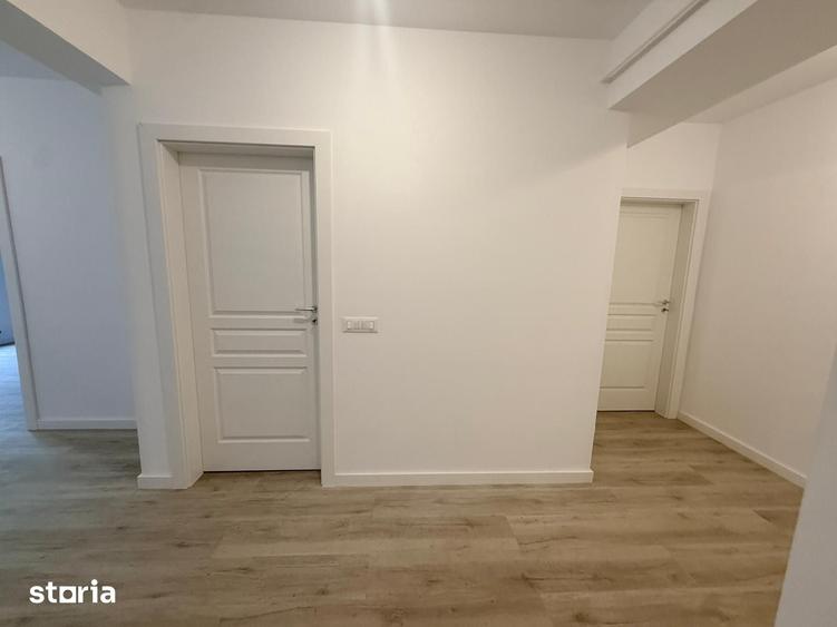 Apartament cu 4 camere în Miroslava