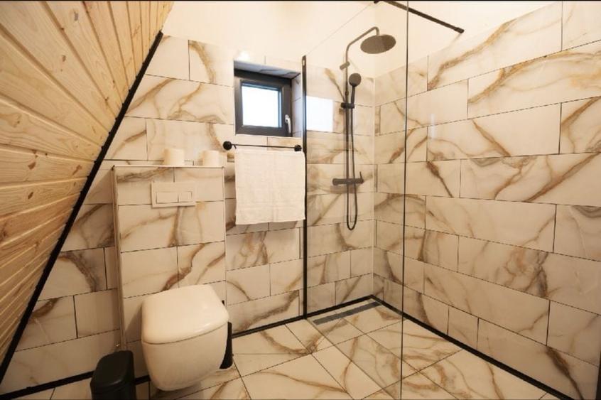 Casă cu 2 camere în Porumbacu de Sus