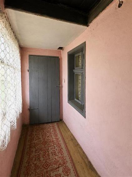 Casă individuală cu 2 camere cu Teren 2112 Mp în Sângătin