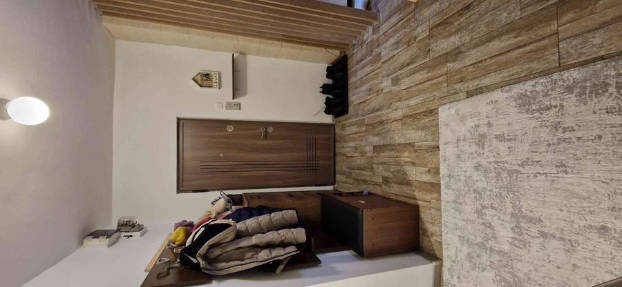 Apartament cu 3 camere decomandat în Berceni