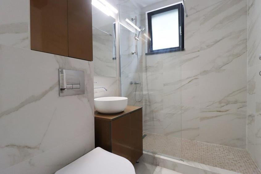 Apartament cu 2 camere decomandat în Barbu Văcărescu