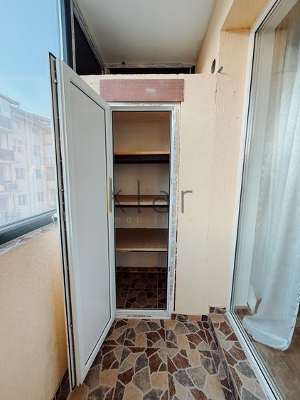 Apartament cu 2 camere semidecomandat, mobilat în Florești