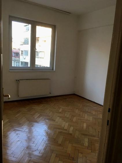 Vind apartament 2 camere - 4