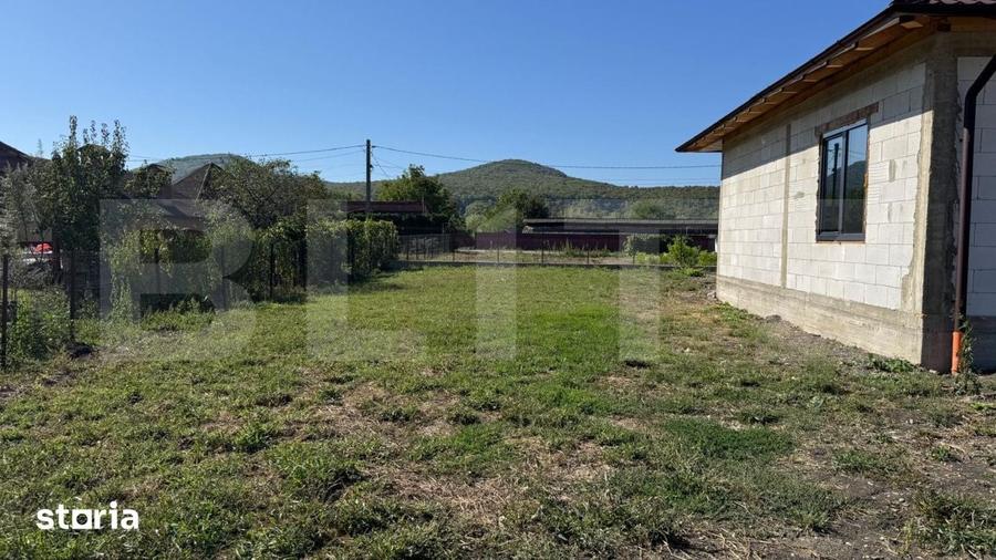 Casă cu 3 camere cu Teren 800 Mp în Central