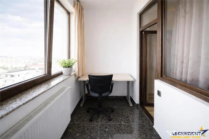 Apartament cu 2 camere decomandat în Vest