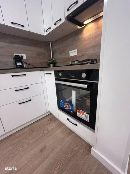 Apartament cu 3 camere în Brâncoveanu