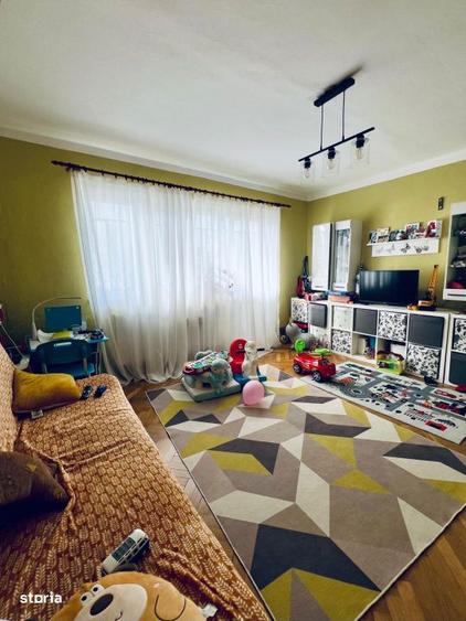 Apartament cu 3 camere decomandat, mobilat în Iosefin