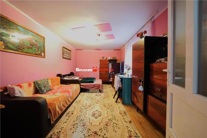 Casă cu 3 camere cu Teren 444 Mp în Iosia