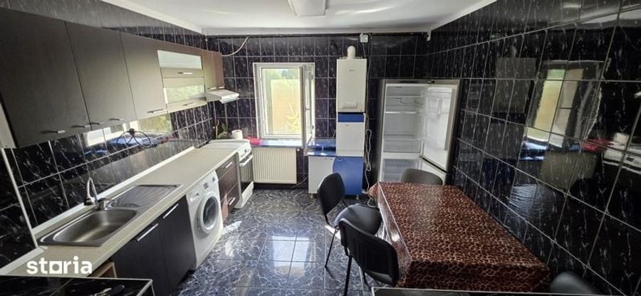 Inchiriez apartament 3 camere - 5