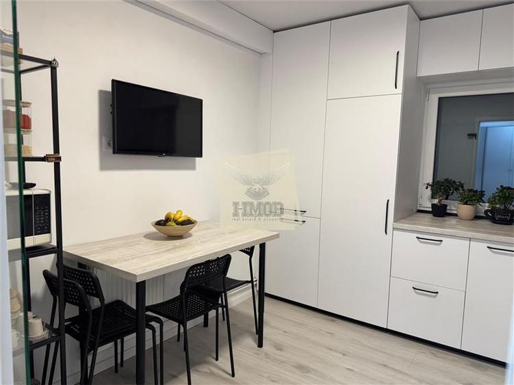 Apartament cu 3 camere decomandat, mobilat în Mihai Viteazul