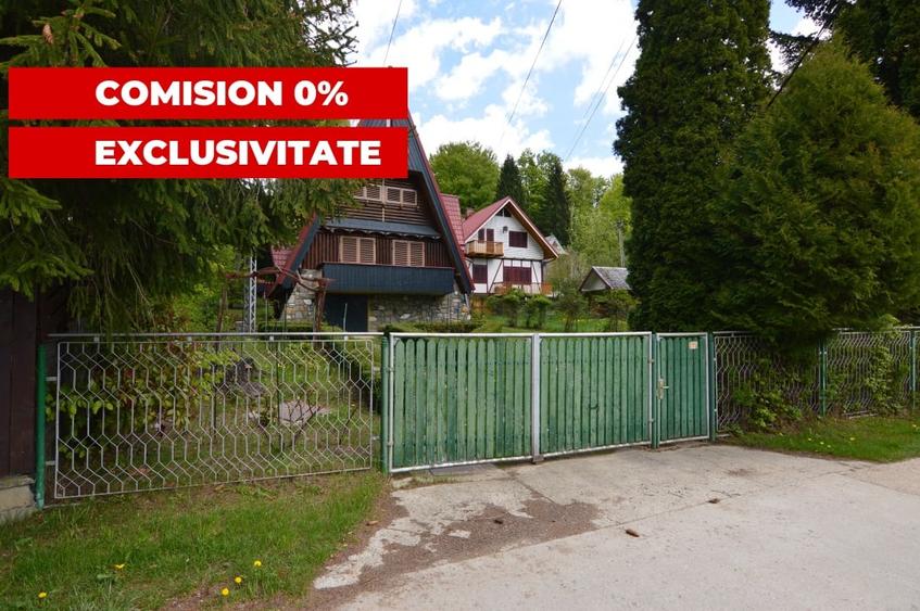 Casă individuală cu 6 camere cu Canalizare în Plopeni