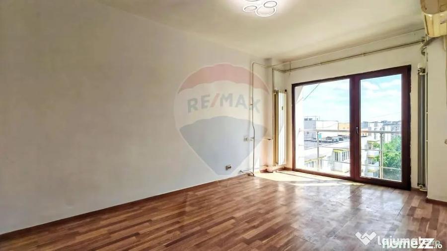 Apartament cu 2 camere decomandat în Obor