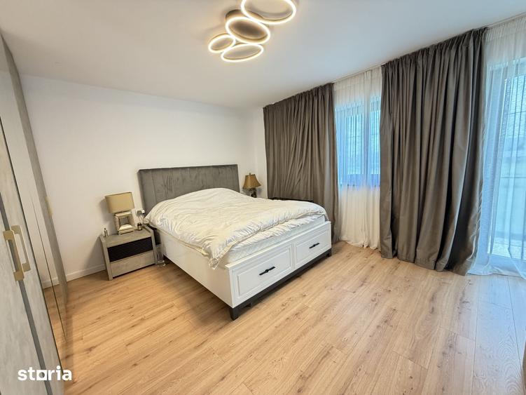 Casă cu 4 camere cu Teren 520 Mp în Micești