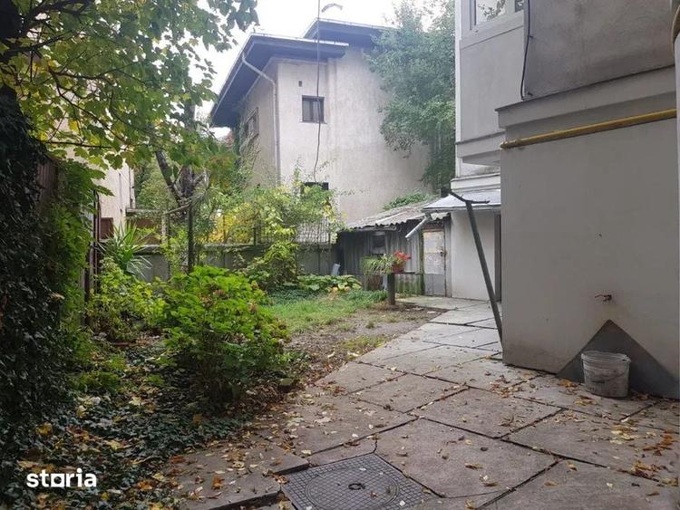 Garsonieră decomandată în Floreasca