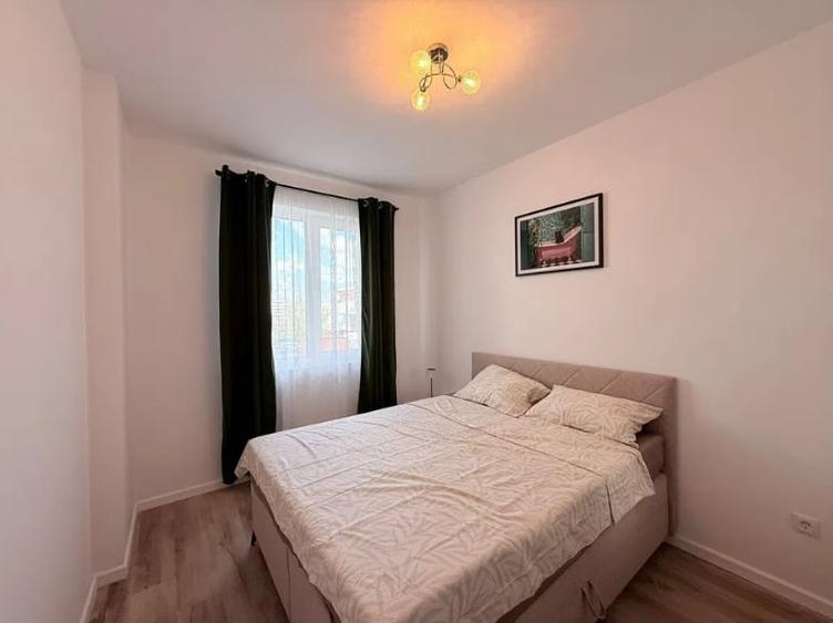 Apartament cu 2 camere semidecomandat în Florești
