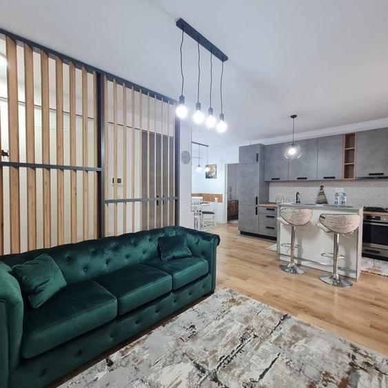Apartament cu 2 camere semidecomandat în Torontalului