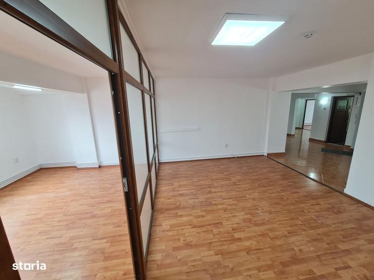 Spațiu comercial, de 151 mp, în Ultracentral