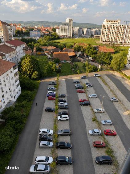 Apartament cu 3 camere, mobilat în Central