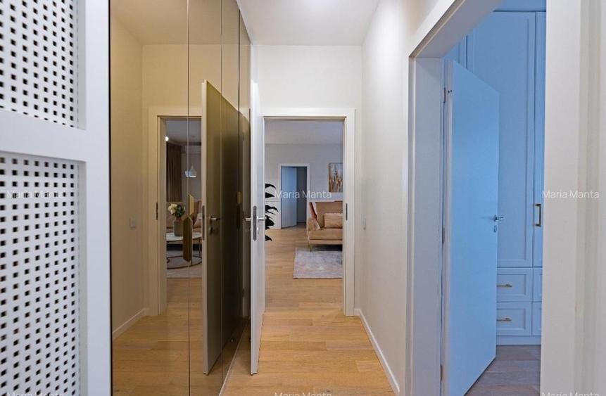 Apartament cu 3 camere decomandat în Tineretului