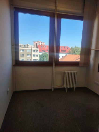 Spațiu comercial, de 100 mp, în 15 Noiembrie