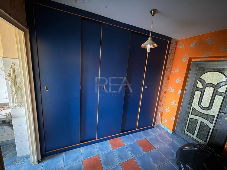 Apartament cu 2 camere decomandat în Titan