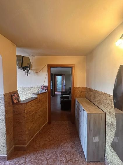 DE VANZARE apartament cu doua camere in Ale?d - 1