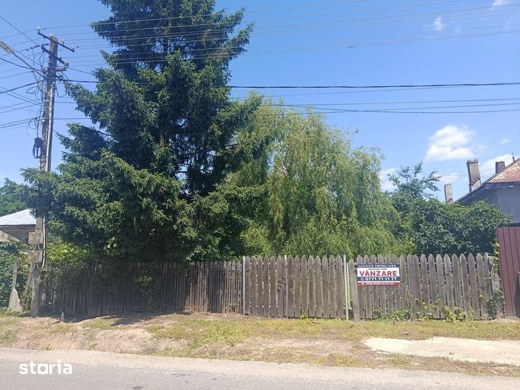 Casa de vanzare in Pitaru, jude?ul Dambovi?a 35.000 negociabil - 2