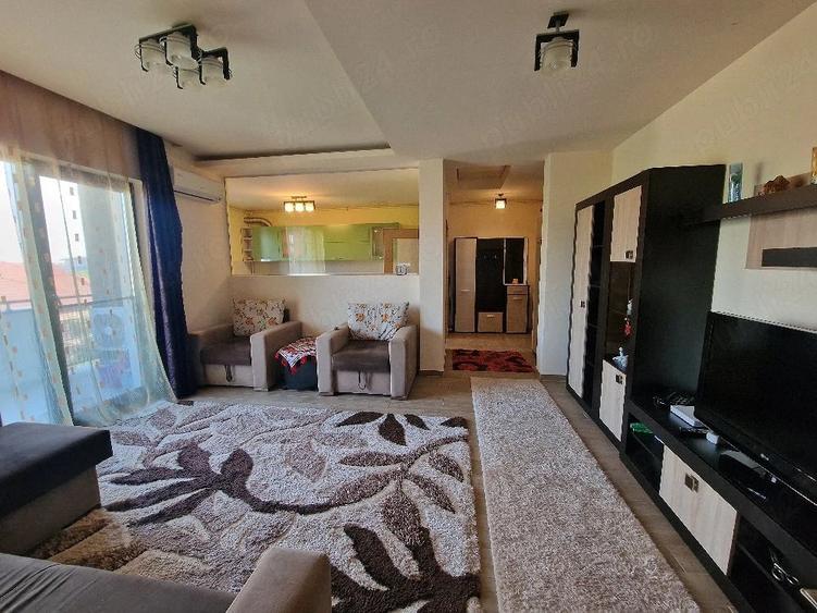 Apartament cu 2 camere semidecomandat în Dumbrăvița